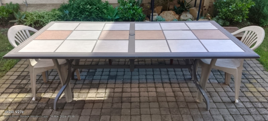 To Let 2 Bedroom Property for Rent in Reebok Western Cape